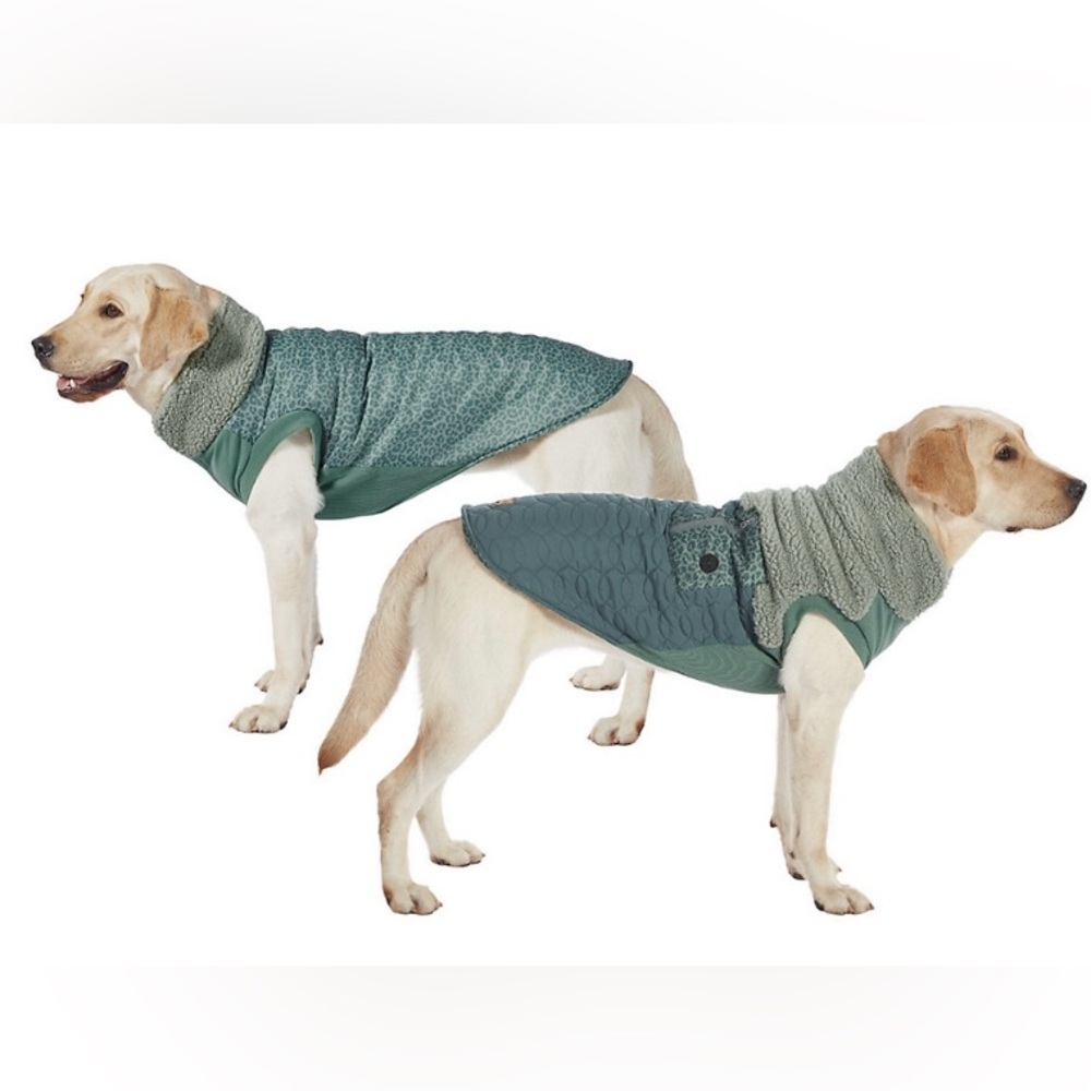 New Koolaburra by UGG Carson reversible green dog vest size medium.